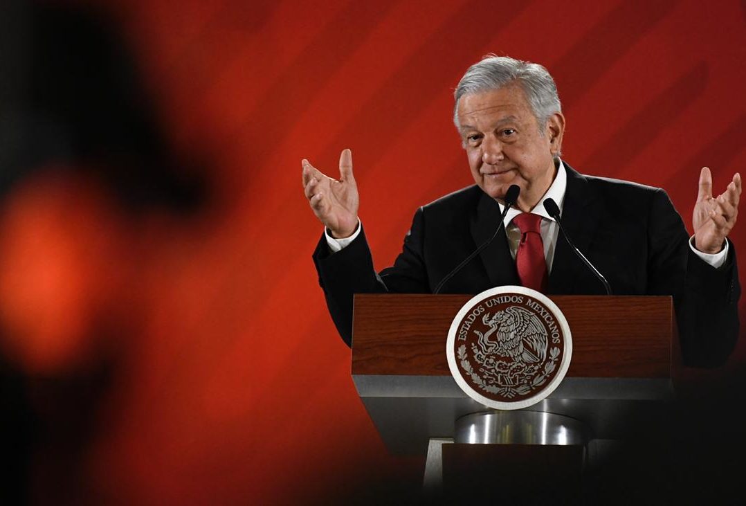 «Hay irregularidades en estancias infantiles», afirma AMLO