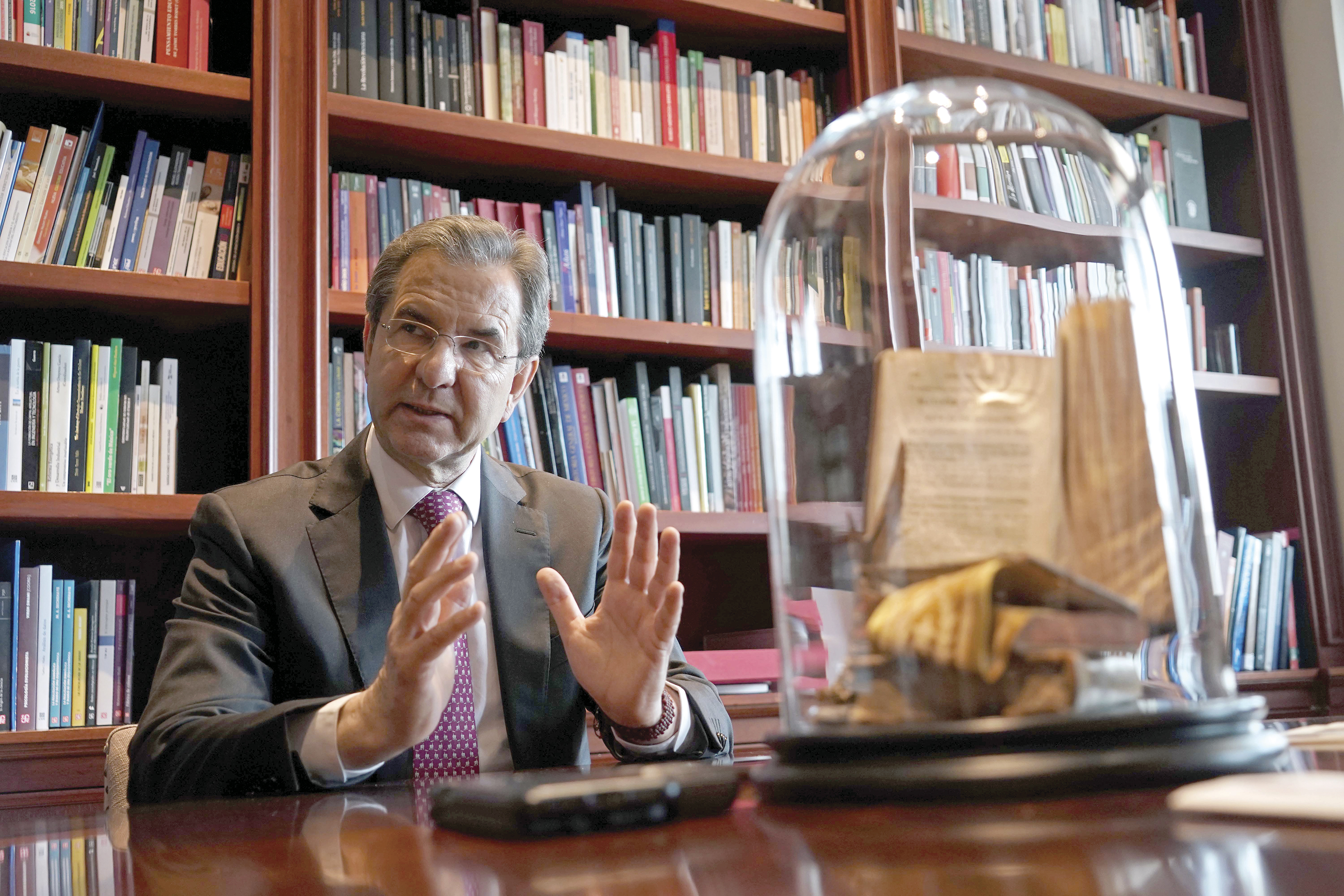 Defiende el SNTE derecho laboral