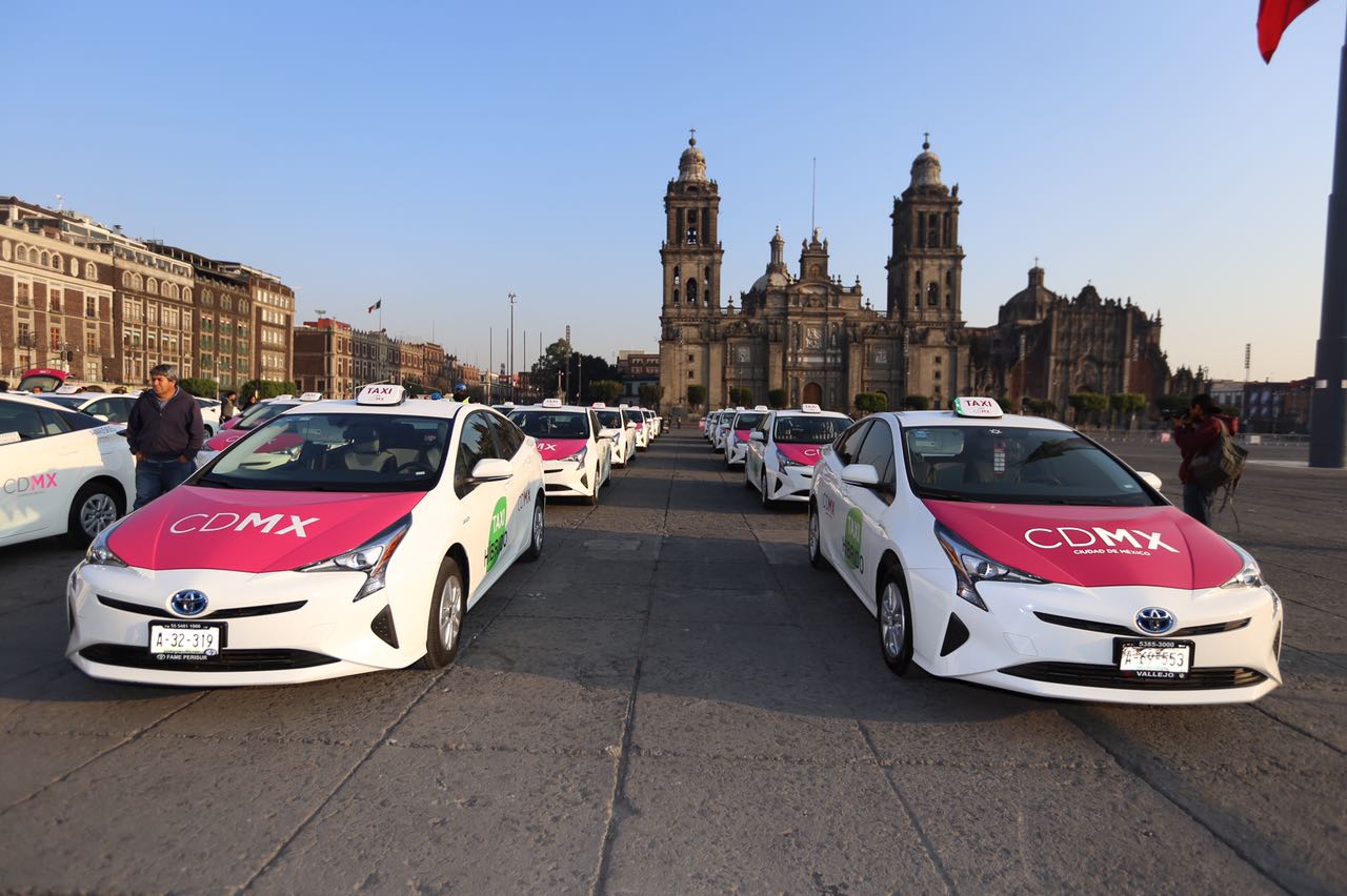Taxistas cuestionan al gobierno de la CDMX sobre redes de transporte