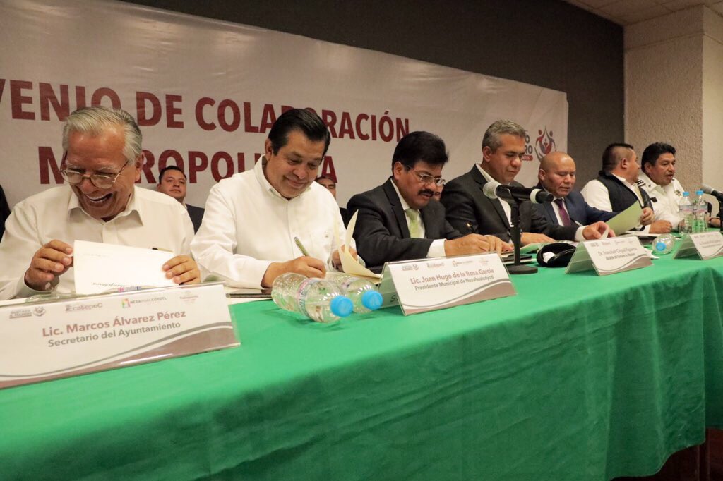 Alcaldes de Zona Metropolitana firman acuerdo de mejoramiento