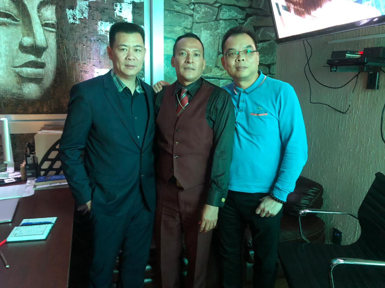 Empresarios Chinos presentan proyecto de 70 MDD en Palacio Nacional