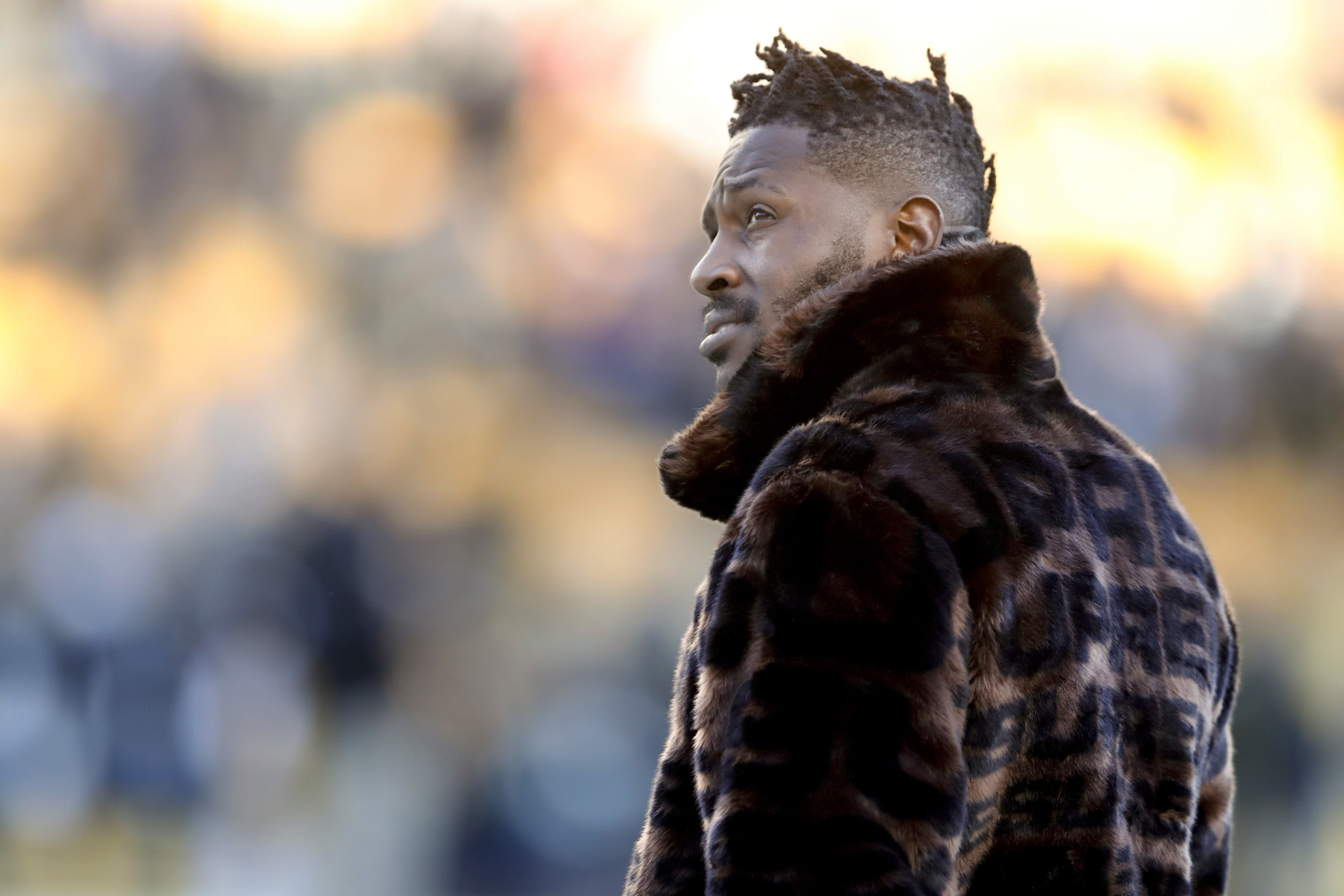 Antonio Brown se despide de Pittsburgh con anuncios en la ciudad