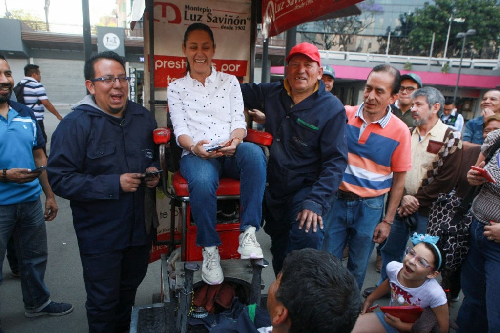 Inaugura Sheinbaum punto de WiFi gratis en Glorieta Insurgentes