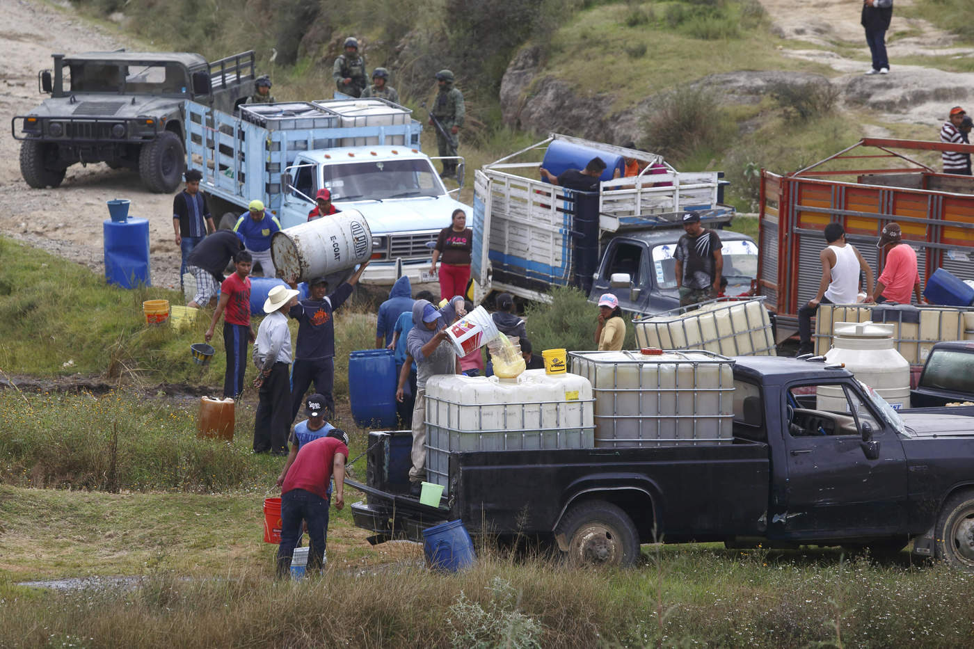 Clausuran toma de combustible y detiene a presunto responsable en Puebla