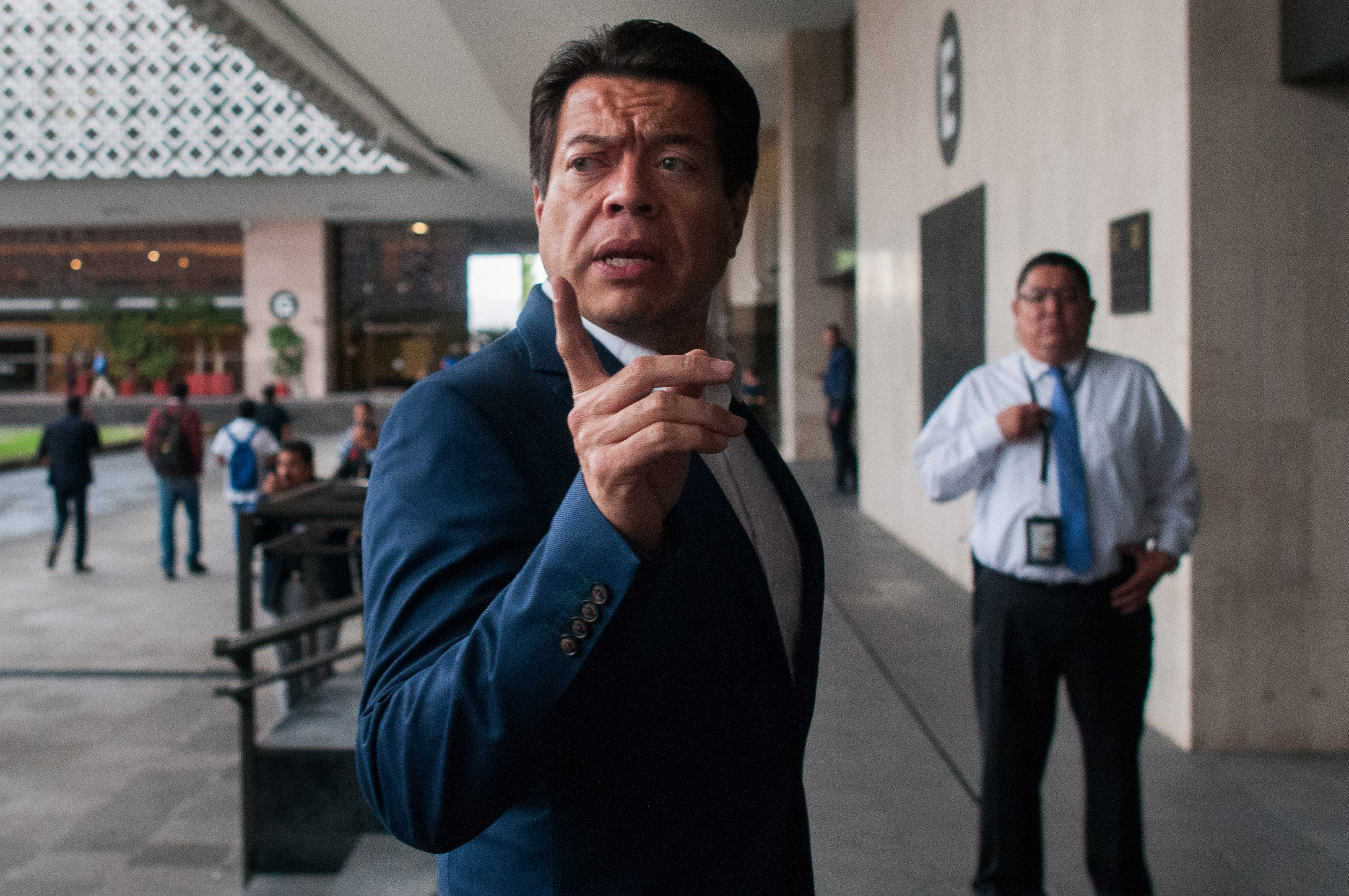 No vamos a traicionar a los maestros, asegura Mario Delgado