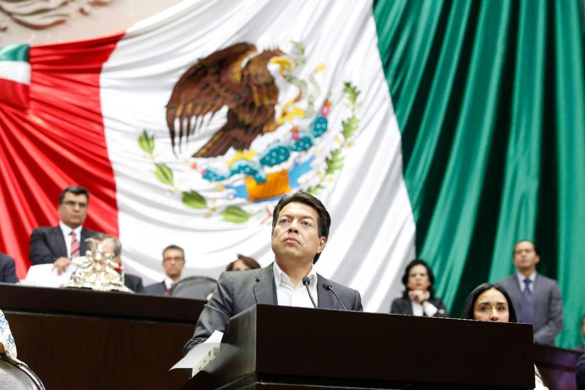 Urge Mario Delgado a abrogar «la mal llamada reforma educativa»