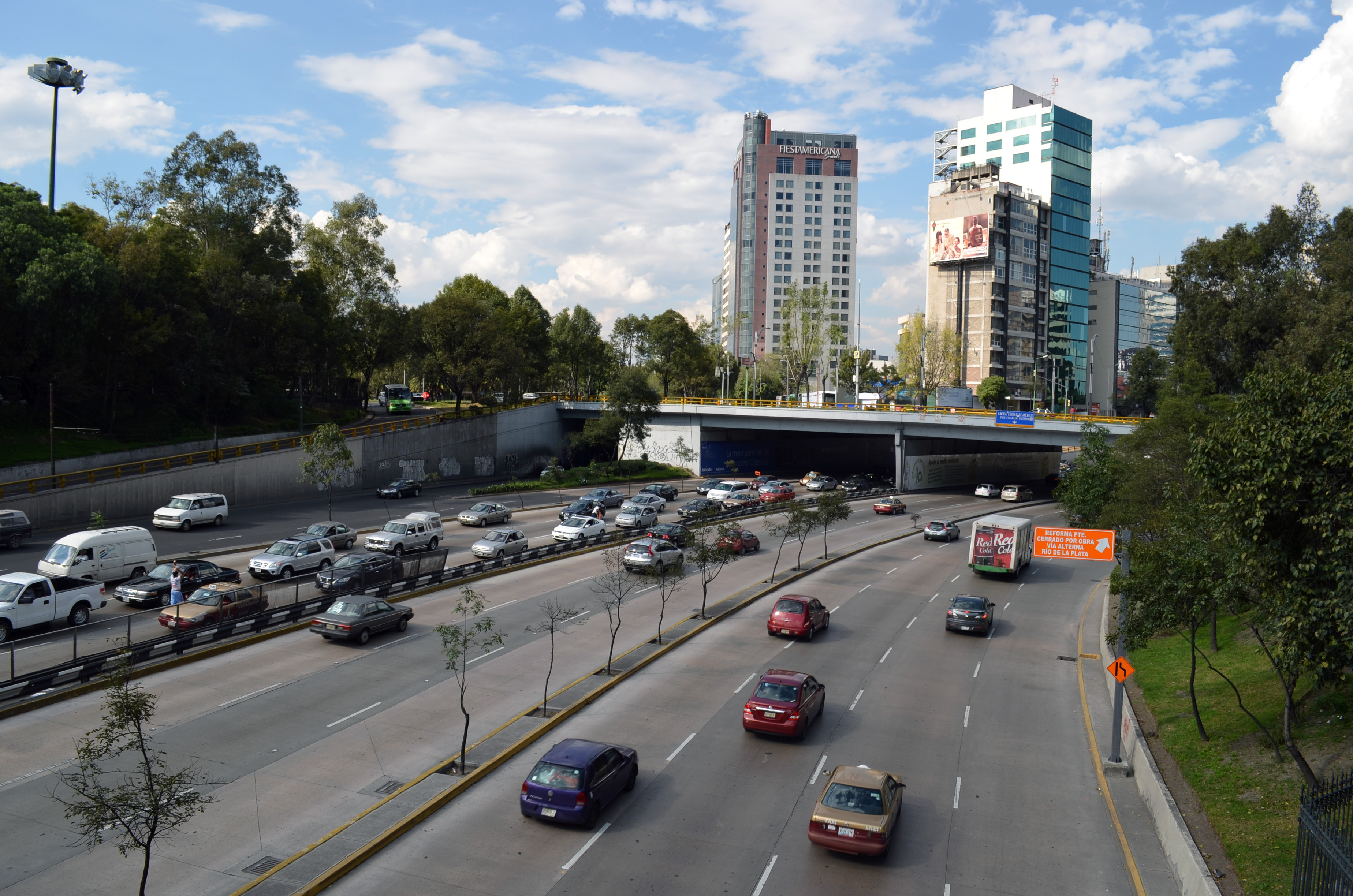 El Gobierno de la CDMX inicia obras de mantenimiento de 21 vialidades