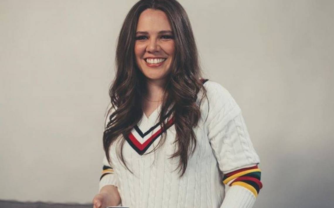 Con una tierna imagen Joy Huerta presenta a su hija Noah