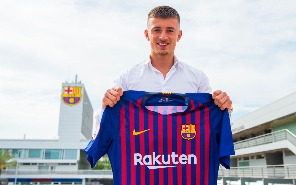 El Barcelona hace oficial el fichaje de Mike Van Beijnen