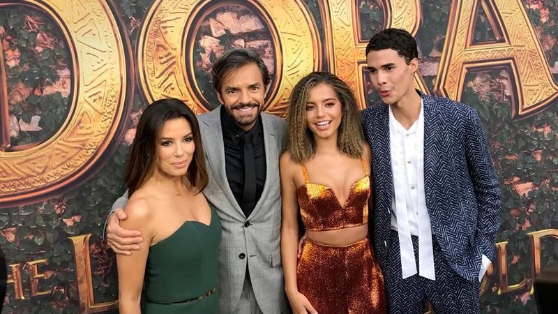 Eva Longoria y Eugenio Derbez estrenan en Miami «Dora y la ciudad perdida»