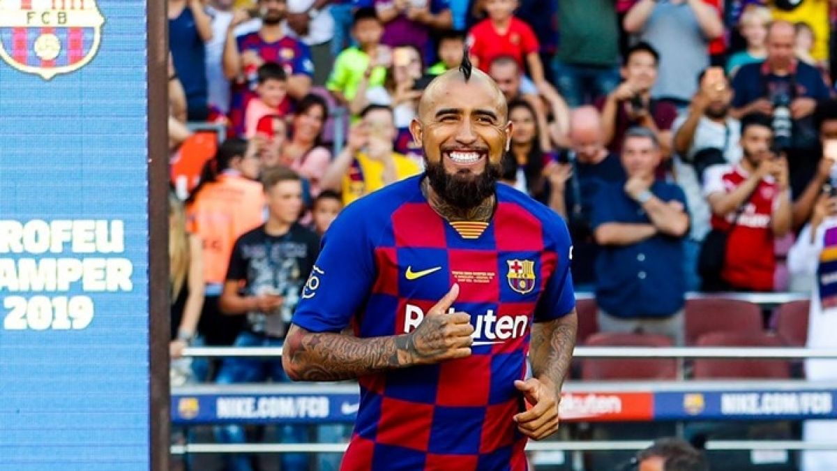 El Barcelona escucha ofertas por Arturo Vidal