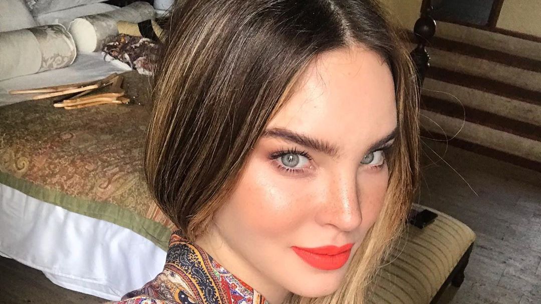 Belinda impacta de nuevo con foto de su abdomen