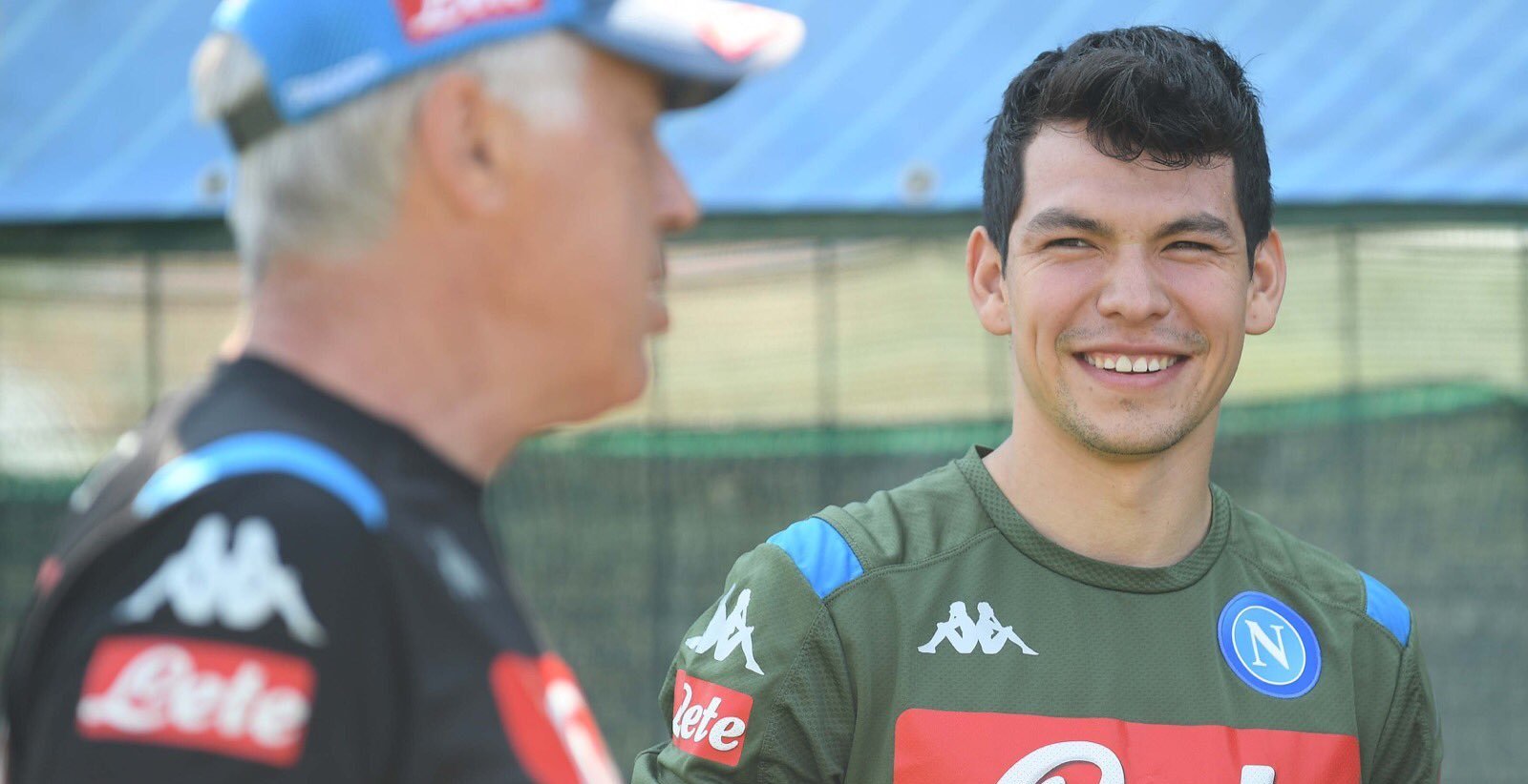 Napoli oficializa fichaje del «Chucky» Lozano