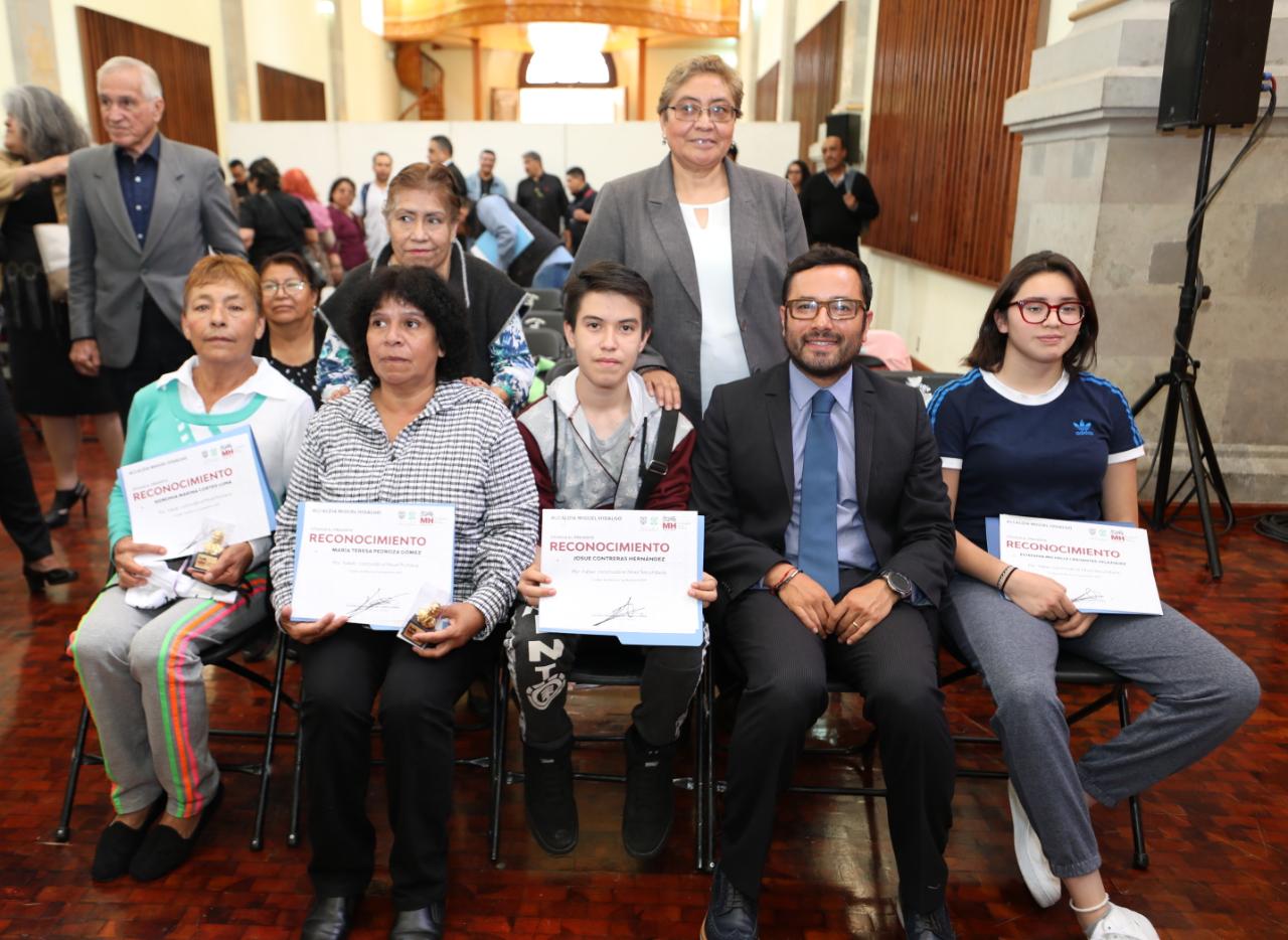 INEA y MH combaten el analfabetismo