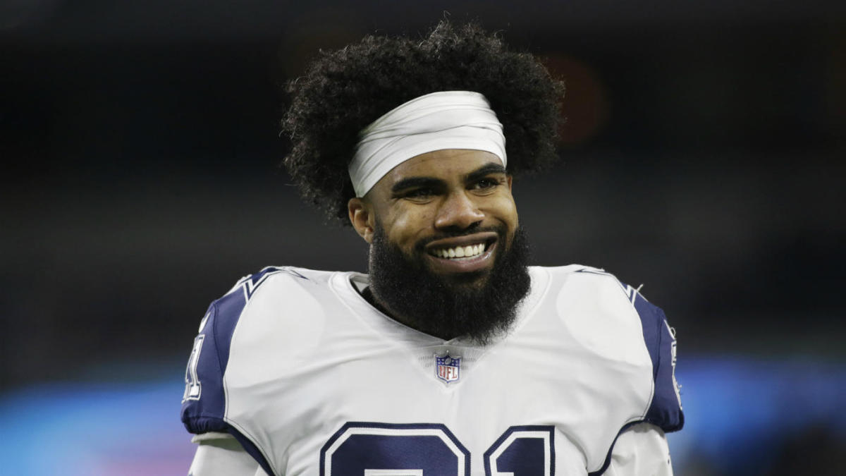 Cowboys aprietan el paso para llegar a un acuerdo con Ezekiel Elliott