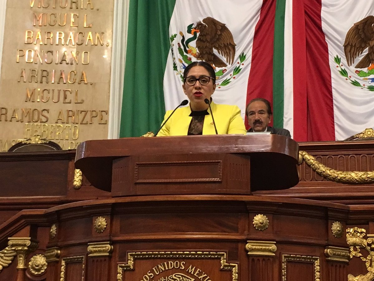 Crear cultura para cuidar el agua.