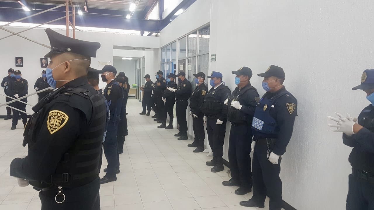 Entregan guantes y cubrebocas en el Sector Pradera de la SSC en la GAM