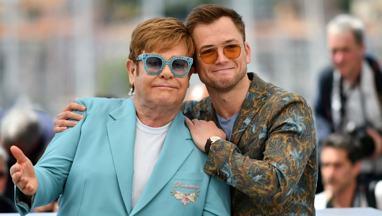 Elton John lanza serie con material de su archivo en YouTube