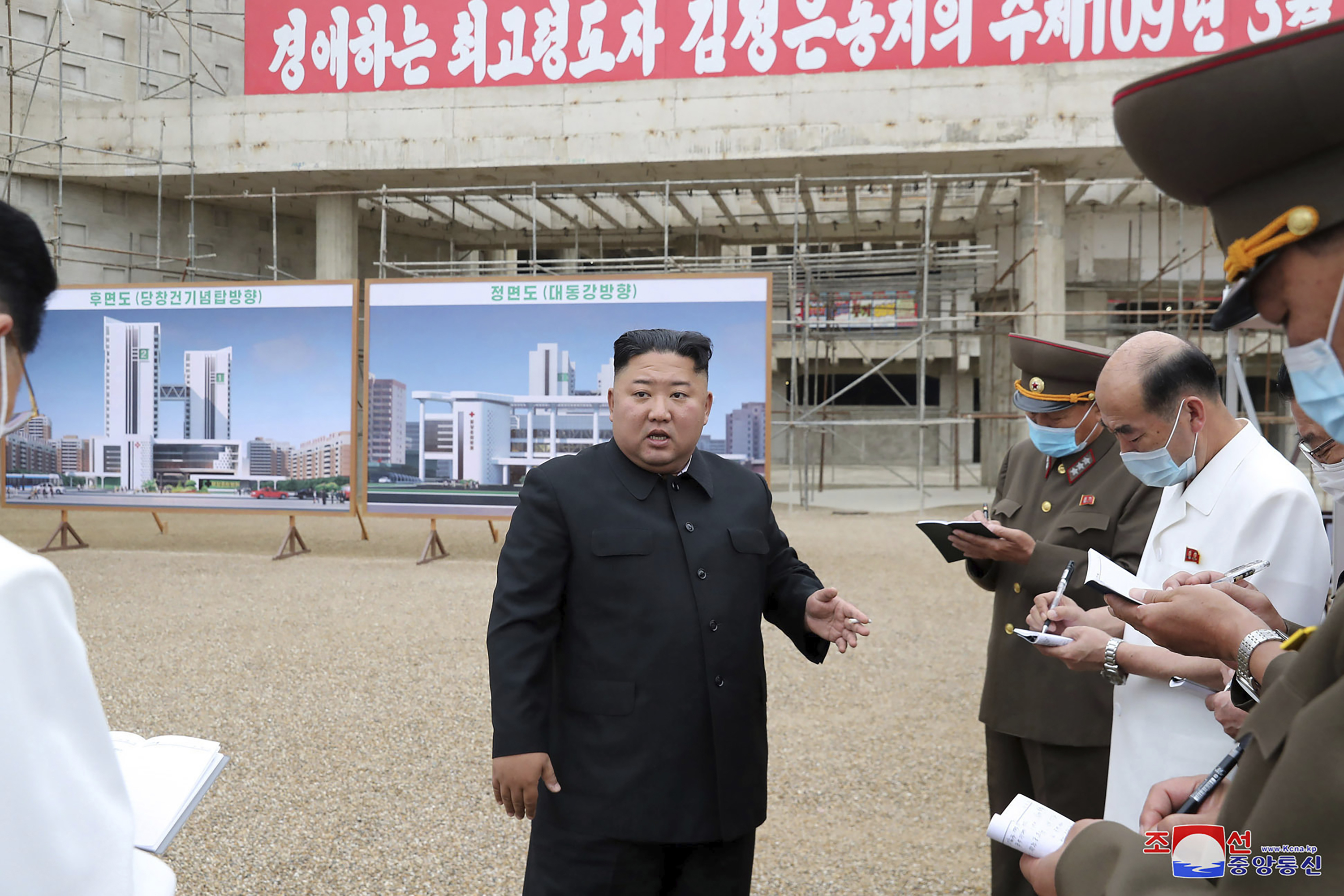 Kim Jong Un declara emergencia en Corea del Norte por el primer caso sospechoso de Covid-19