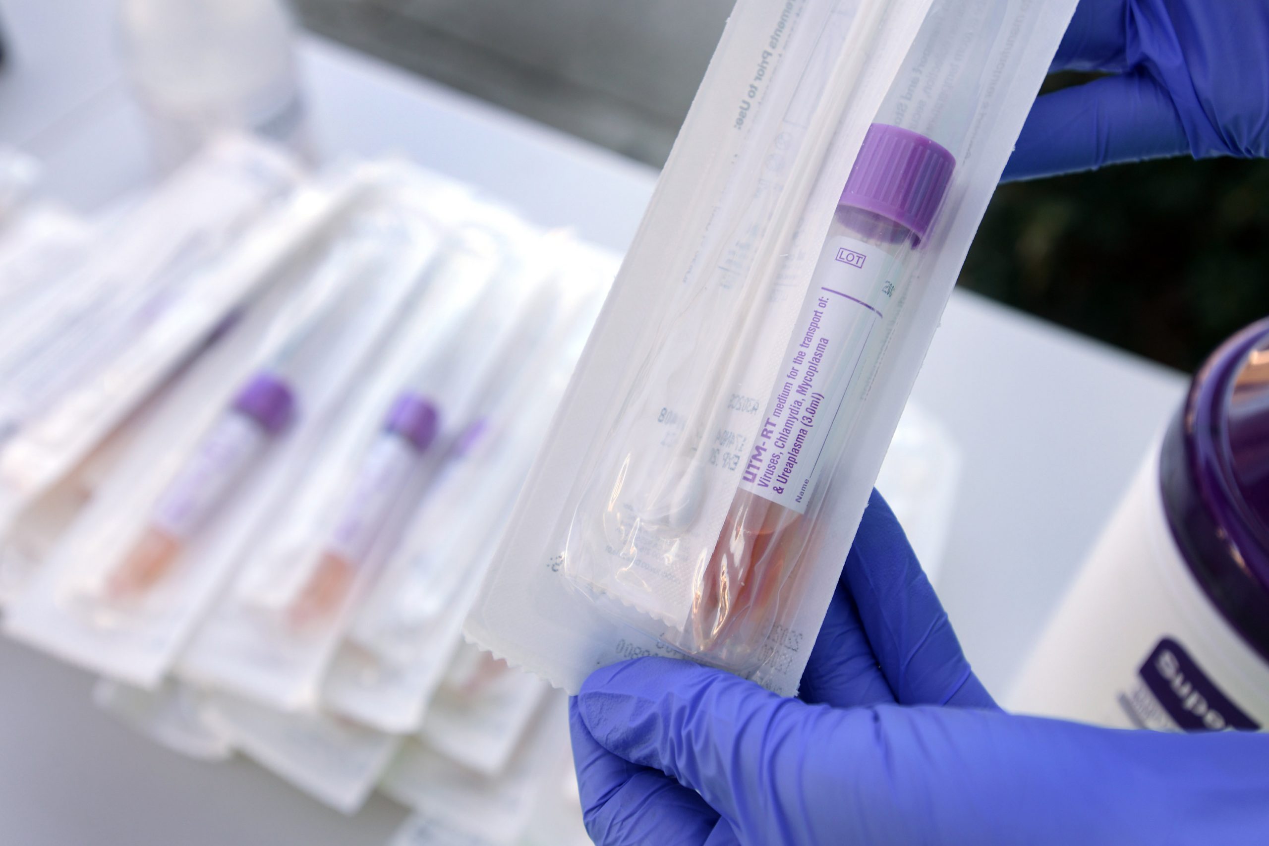 Colabora IMSS en proyectos mexicanos de vacuna contra COVID-19