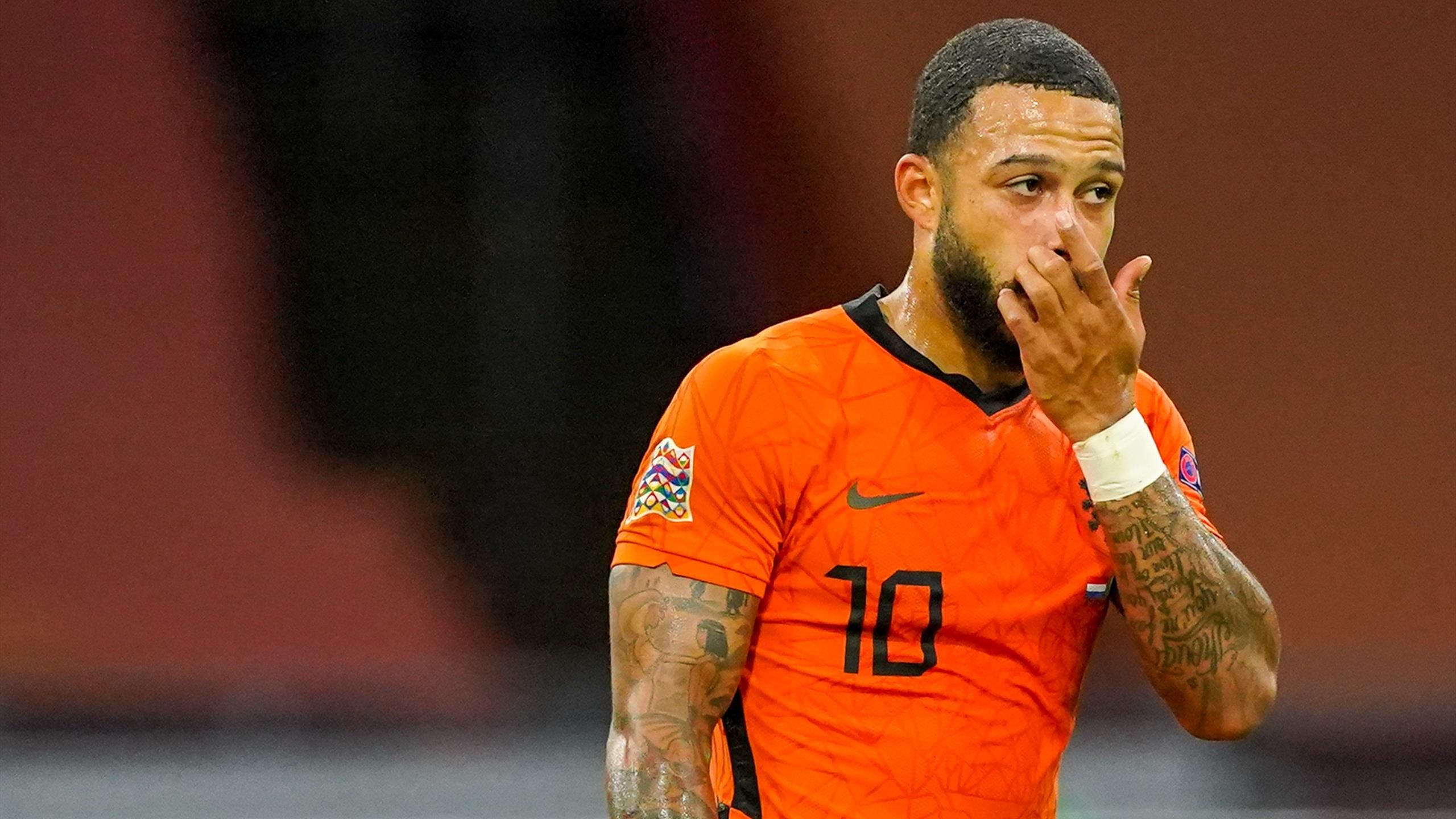 Barcelona no tiene dinero para fichar a Depay, aseguran en Lyon