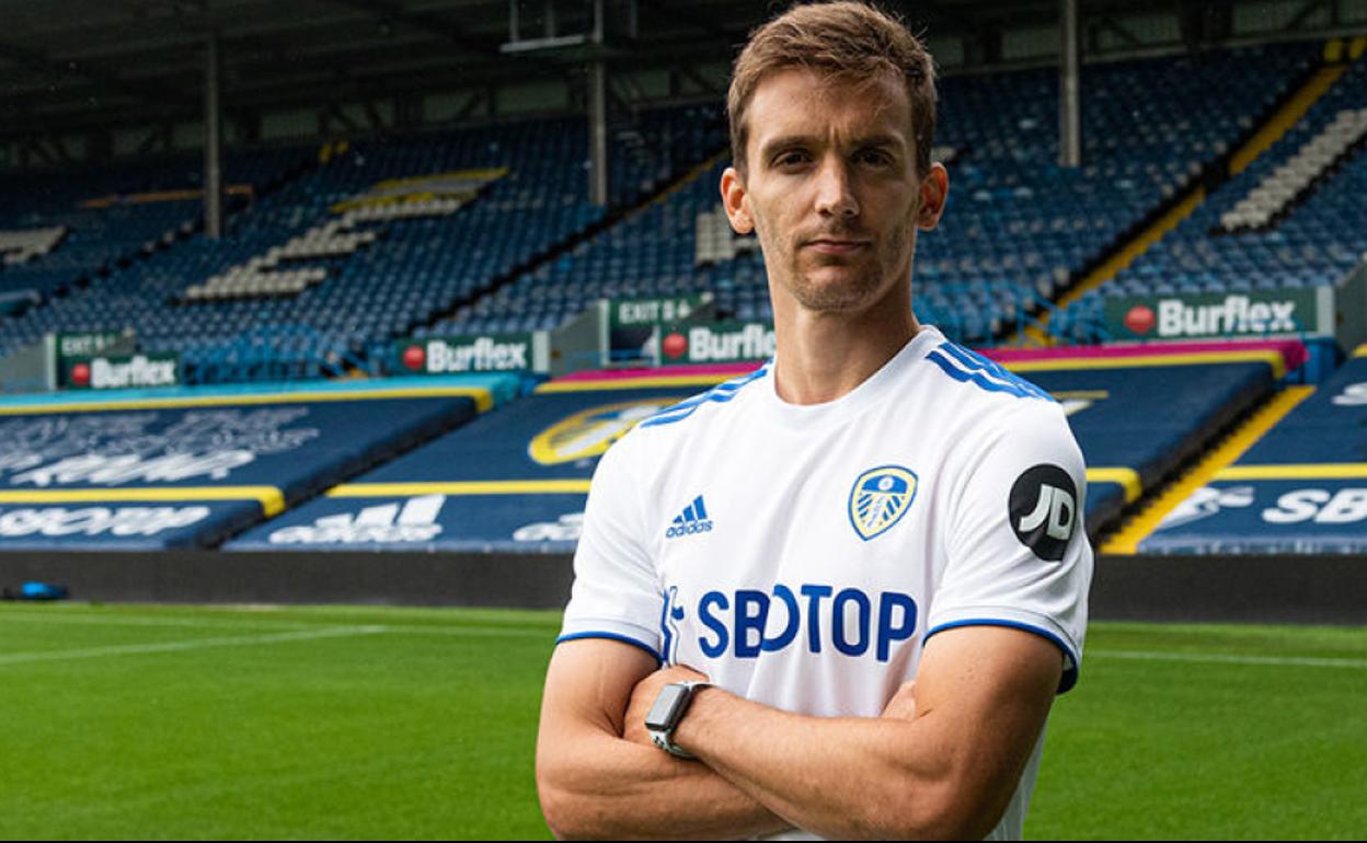 Diego Llorente llega al Leeds United de Marcelo Bielsa