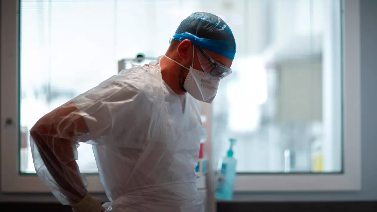 Alemania y Francia, de nuevo al encierro tras repunte del COVID