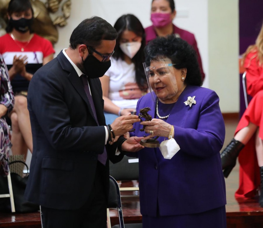 Reconocen con Hidalgas a 24 mujeres ejemplares en la CDMX