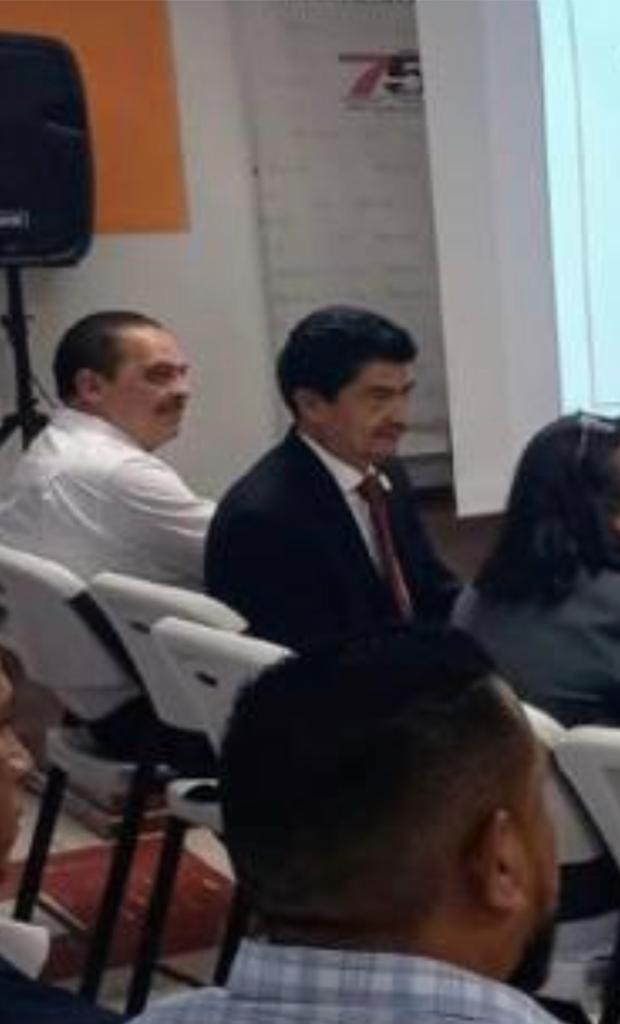 El Secretario General de la Sección 10 del SNTE el Maestro Arturo Alejandro Salazar Lara Presenta Organización de Actividades para atender a los integrantes.