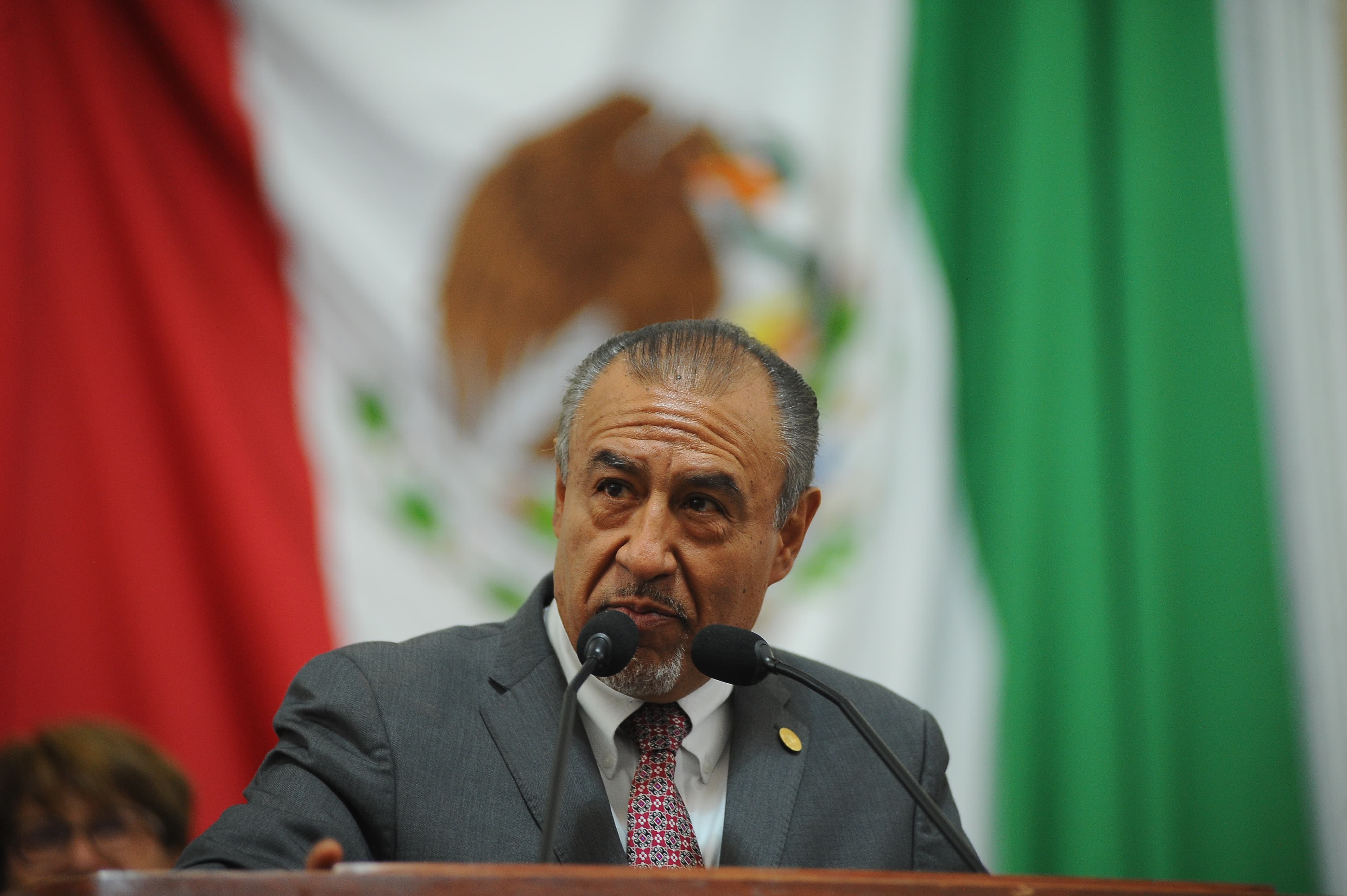 Pablo Trejo pide reforzar campañas contra obesidad infantil