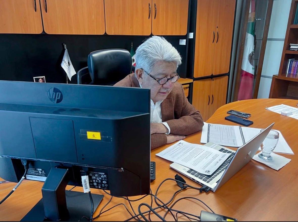 En sesión virtual del Comité de Transparencia, el Procurador General de la PROFEDET, Doctor Plácido Morales Vázquez, reafirma que la rendición de cuentas es obligación del Estado y derecho ciudadano