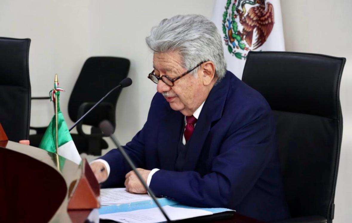 El Procurador General de la Procuraduría Federal de la Defensa del Trabajo (PROFEDET), el doctor Plácido Morales Vázquez, reiteró su compromiso de brindar atención cercana, útil y oportuna a todas y todos los trabajadores que enfrenten alguna dificultad en su entorno laboral, especialmente en situaciones que muchas veces pasan desapercibidas, como los accidentes ocurridos durante el traslado de casa al trabajo y de regreso