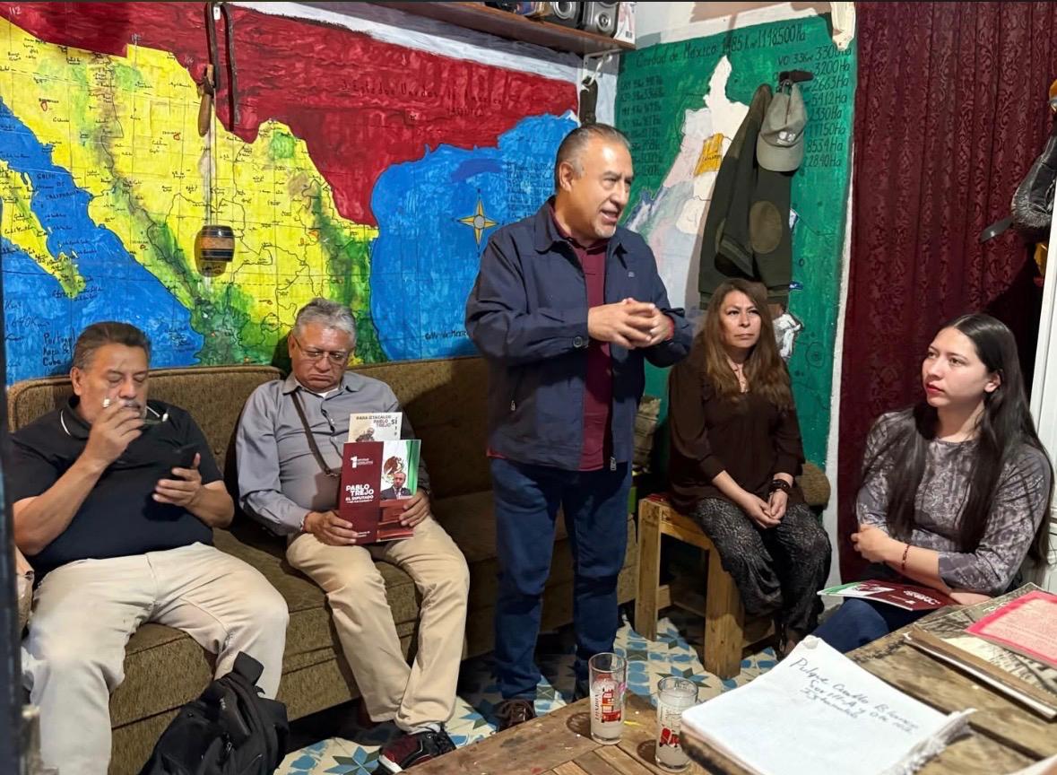 En encuentro vecinal en la colonia Tlacotal, el Diputado Pablo Trejo Pérez dialoga con la comunidad y reafirma su compromiso de atender los retos desde el territorio