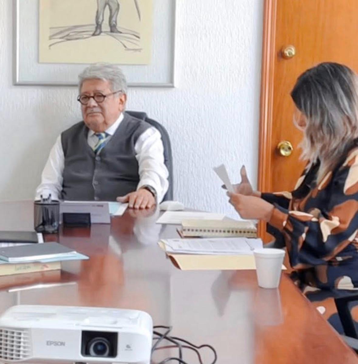 Doctor Plácido Morales Vázquez destaca la importancia de proteger los derechos laborales de las madres trabajadoras El Doctor Plácido Morales Vázquez hizo un llamado a fortalecer la cultura de respeto y protección de los derechos laborales de las madres trabajadoras, subrayando que la maternidad debe contar con garantías plenas que permitan a las mujeres desarrollarse laboralmente sin afectar su estabilidad económica, profesional y familiar