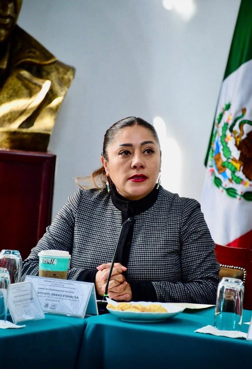 En el Congreso de la Ciudad de México, la Coordinadora Parlamentaria de MORENA, la Diputada Xóchitl Bravo Espinosa, lanzó un posicionamiento firme y enérgico en defensa de la Presidenta de México, la Doctora Claudia Sheinbaum Pardo, al tiempo que condenó cualquier intento de manipular la justicia con fines políticos
