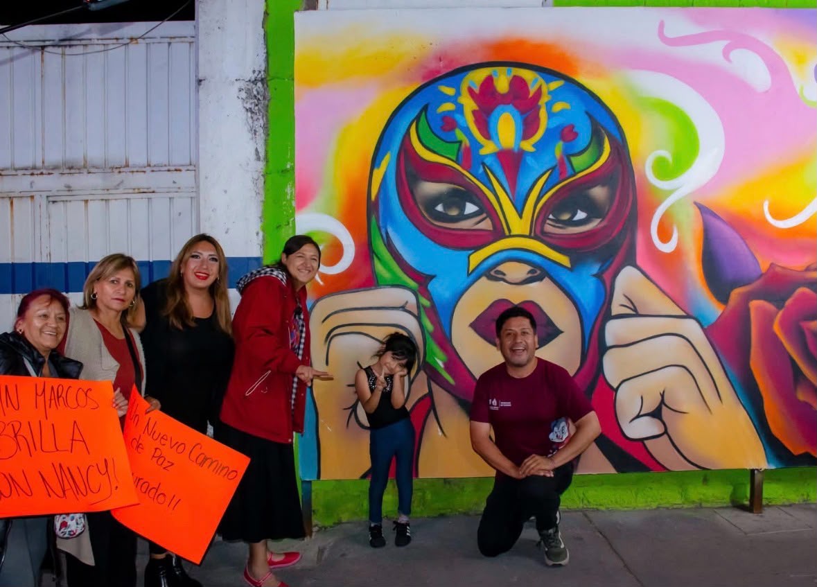 Nancy Marlene Núñez Reséndiz, alcaldesa de Azcapotzalco, celebró junto con las vecinas y vecinos de la calle Coachicalco, en la colonia San Marcos, la transformación de su comunidad gracias a las obras realizadas mediante el Presupuesto Participativo, una muestra de que cuando la ciudadanía y el gobierno trabajan de la mano, los resultados se reflejan en calles más dignas, seguras y llenas de vida