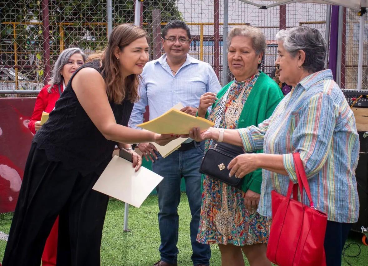 LAS CISTERNAS Y TINACOS DE AZCAPOTZALCO, SIEMPRE LIMPIOS, DICE NANCY MARLENE NUÑEZ RESENDIZ