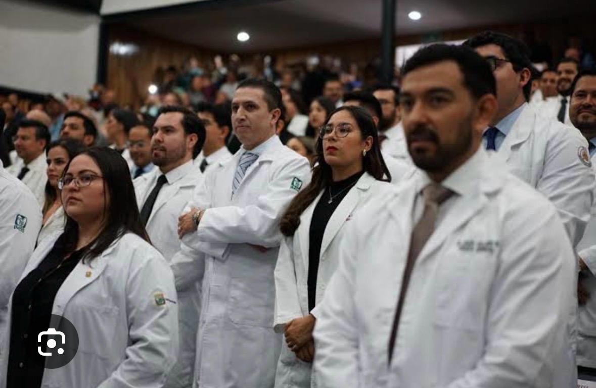 CNDH PONE EN EL CENTRO A LAS Y LOS MÉDICOS RESIDENTES: QUIENES CUIDAN NUESTRA SALUD TAMBIÉN MERECEN SER CUIDADOS