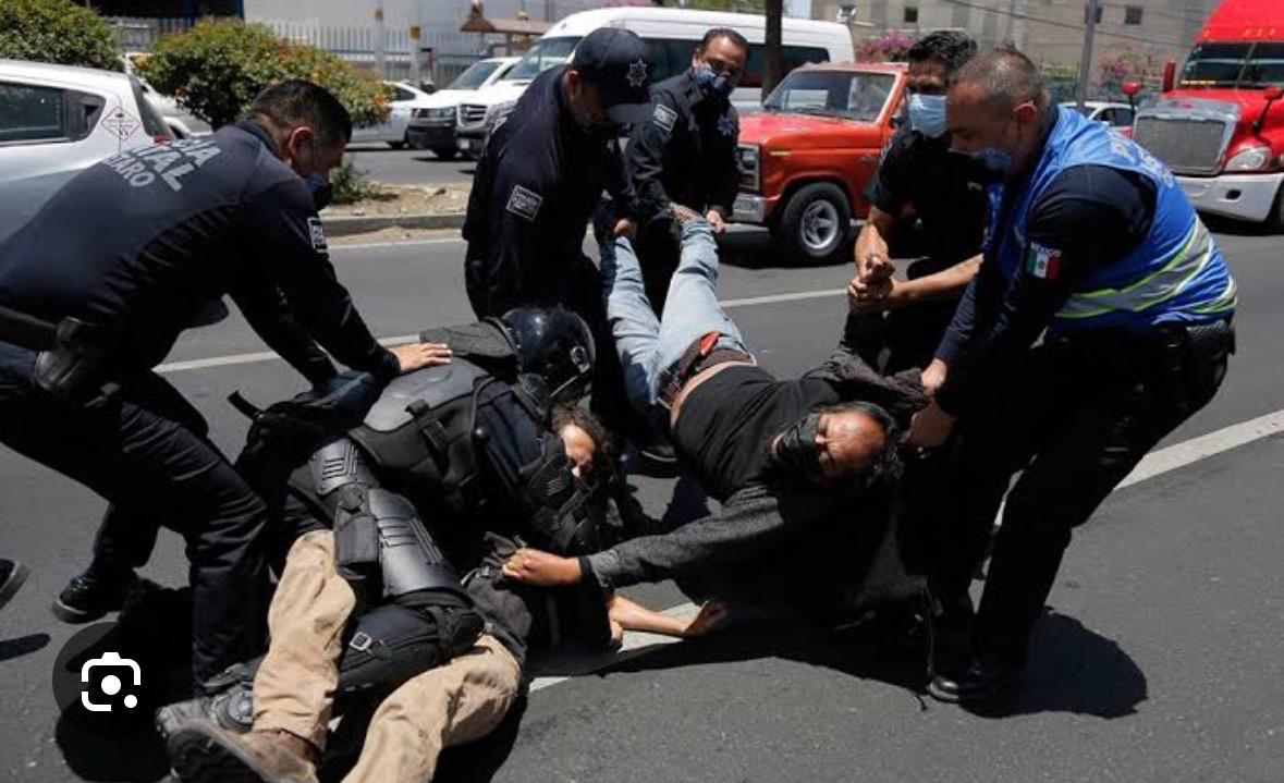 La Comisión Nacional de los Derechos Humanos (CNDH), encabezada por la presidenta Rosario Piedra Ibarra, mantiene su atención en los hechos ocurridos en Jalisco, donde manifestantes que exigen agua limpia y el respeto a sus derechos denunciaron actos de represión durante sus movilizaciones